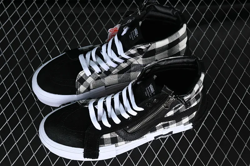 All categories Vans Vans series Vans Hi Vans high-top Vans Vault Sk8-Hi Cap LX Deconstruction New black and white checkerboard high-top canvas vulcanized sneakers VN0A3WM1XOS